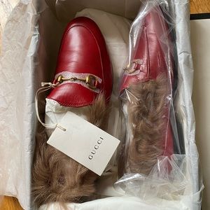 NIB Gucci Jordaan Fur Leather Horsebit Loafer Red. Sz 38 (orig $1100+)